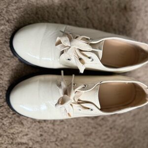 JustFab Cream Women's Lace-Up Loafer